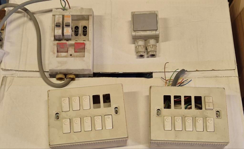 Elektrische zekeringen, Enlèvement