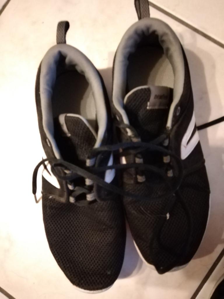 newfeel sneakers maat 43(doos bart schoenen), Enlèvement ou Envoi, Comme neuf, Bleu, Baskets