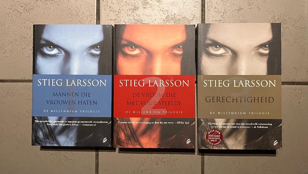 De Millennium trilogie van Stieg Larsson, Ophalen of Verzenden, Zo goed als nieuw, Stieg Larsson