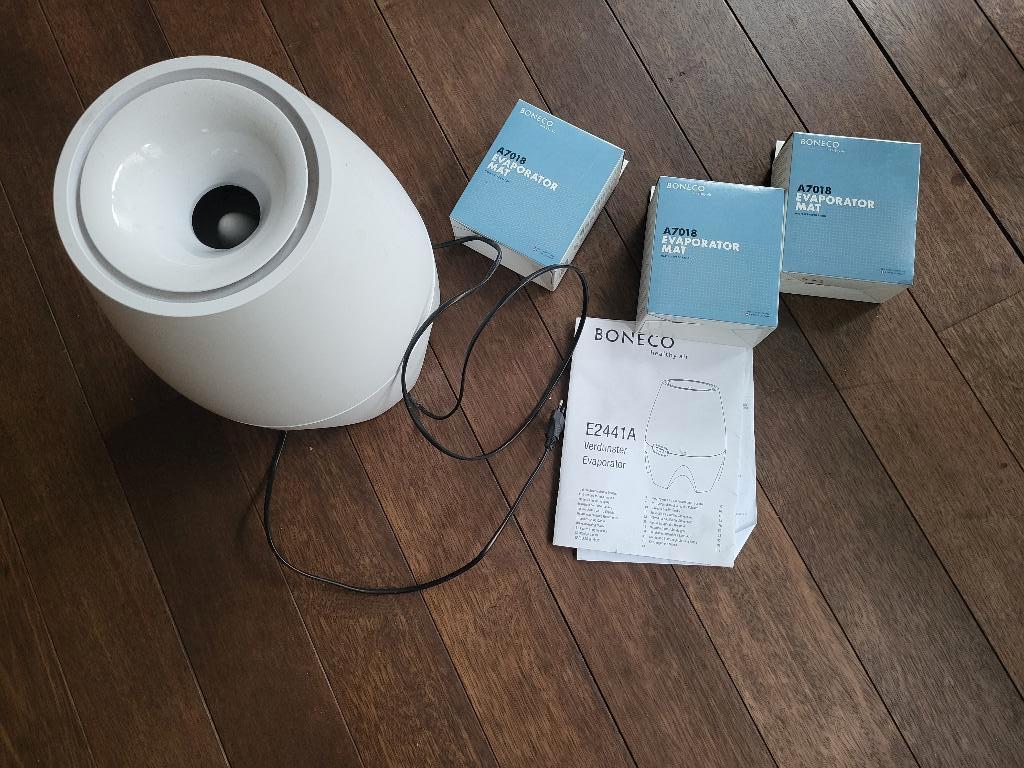Luchtbevochtiger, Boneco, met reserve filters, Elektronische apparatuur, Ophalen of Verzenden, Zo goed als nieuw, Luchtbevochtiger