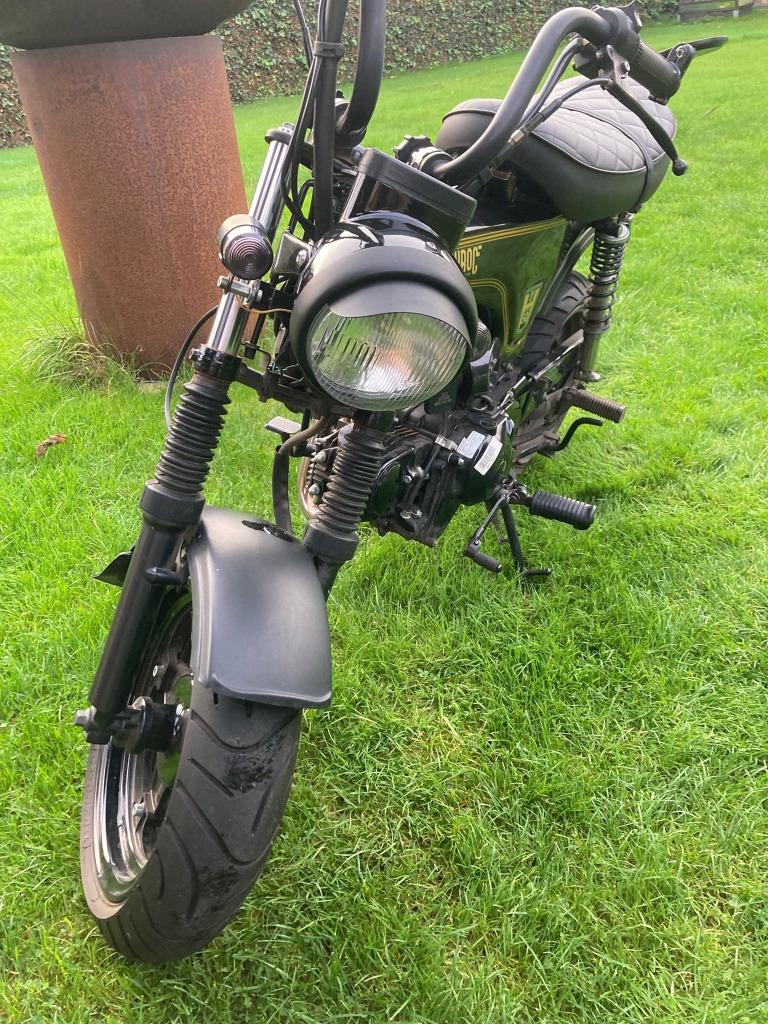 Skyteam Bluroc Dax 50cc -zeer goede staat - 4000km, Fietsen en Brommers, Ophalen, Gebruikt, Skyteam, Klasse B (45 km/u)