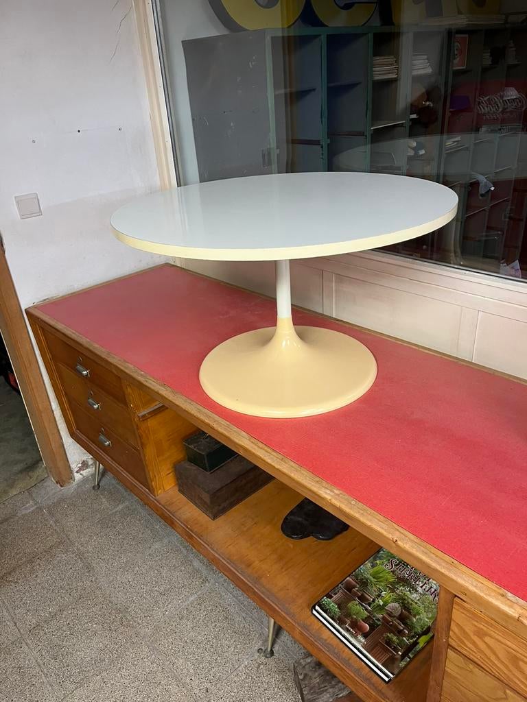 Table basse Joe Colombo Leusch Ergebnis, Enlèvement