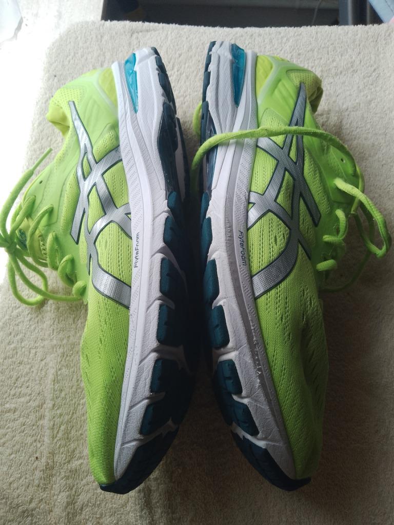 asics maat 48 loopschoenen running shoes in goede staat, Sports & Fitness, Course, Jogging & Athlétisme, Course à pied, Enlèvement ou Envoi