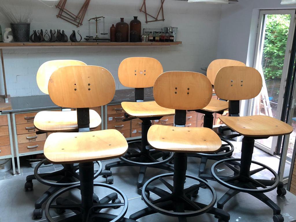 Hoge bureau stoelen. Labo stoelen. mancave barkruk, Ophalen