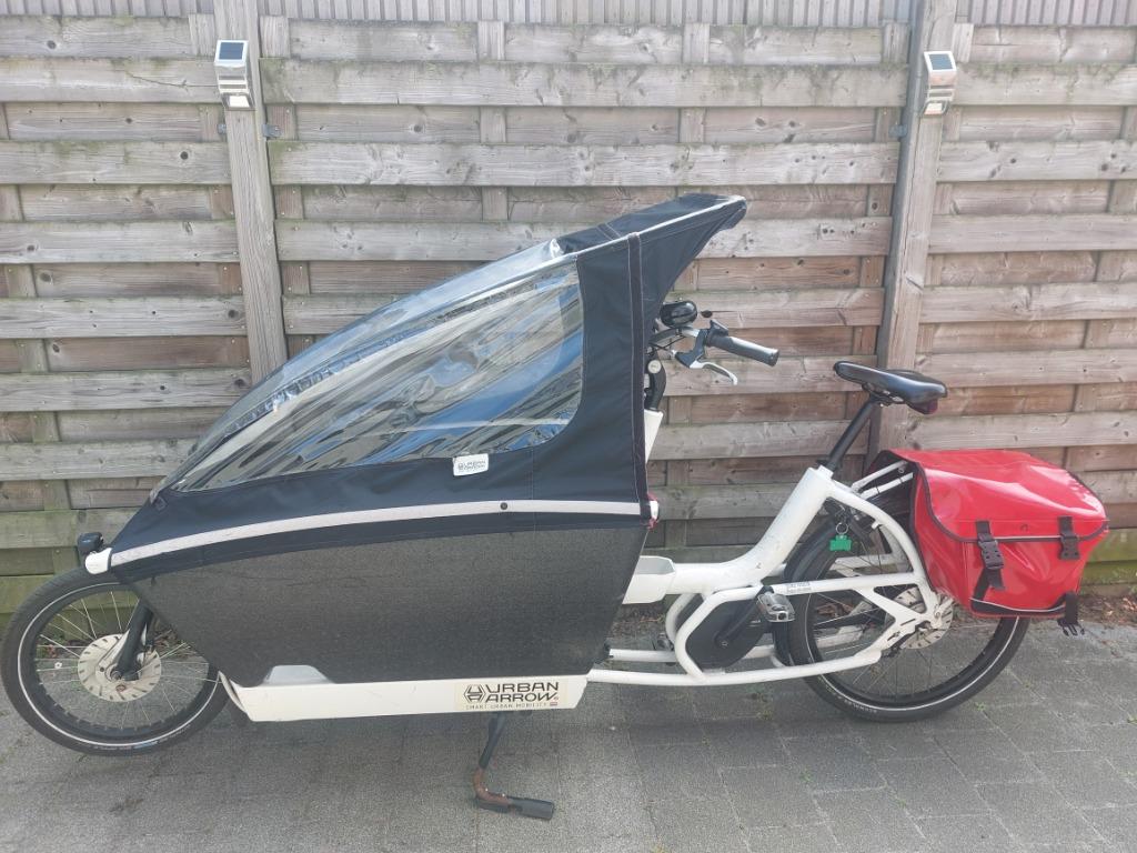 Elektrische bakfiets Urban Arrow, Fietsen en Brommers, Ophalen, Gebruikt, Overige merken, Huif