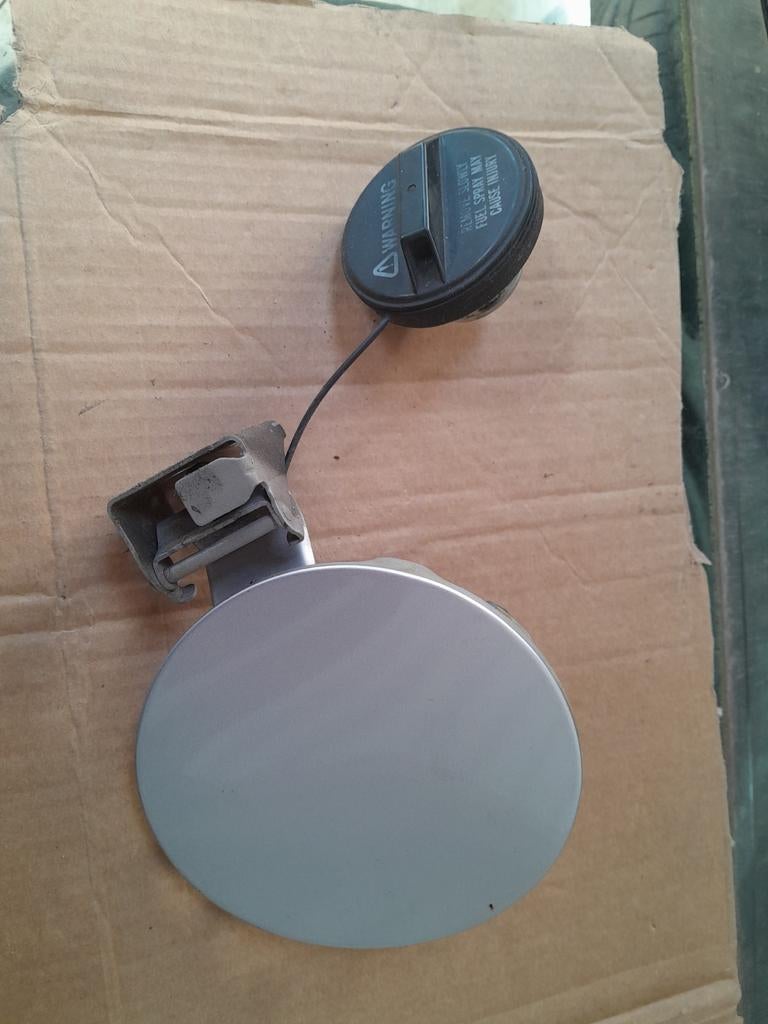 Trappe à carburant SUZUKI SWIFT 2008 // 5060 AUVELAIS, Enlèvement ou Envoi, Utilisé, Suzuki