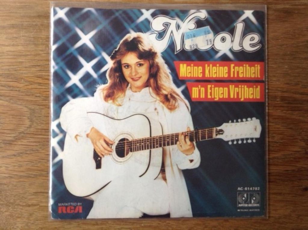 single nicole, Enlèvement ou Envoi, Pop