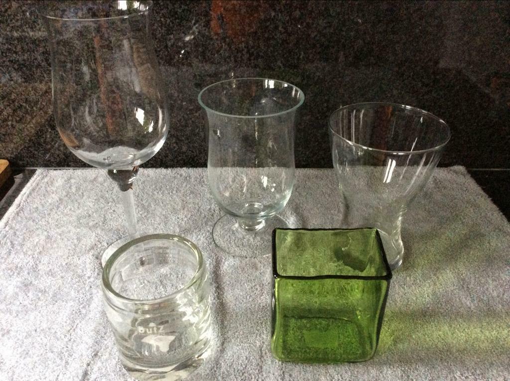 5 vazen in glas, Ophalen, Zo goed als nieuw, Overige kleuren, Glas