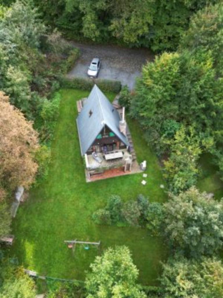 Vakantiewoning in Ardennen huisdieren welkom, 8 personen, 4 of meer slaapkamers, Landelijk, Chalet, Bungalow of Caravan