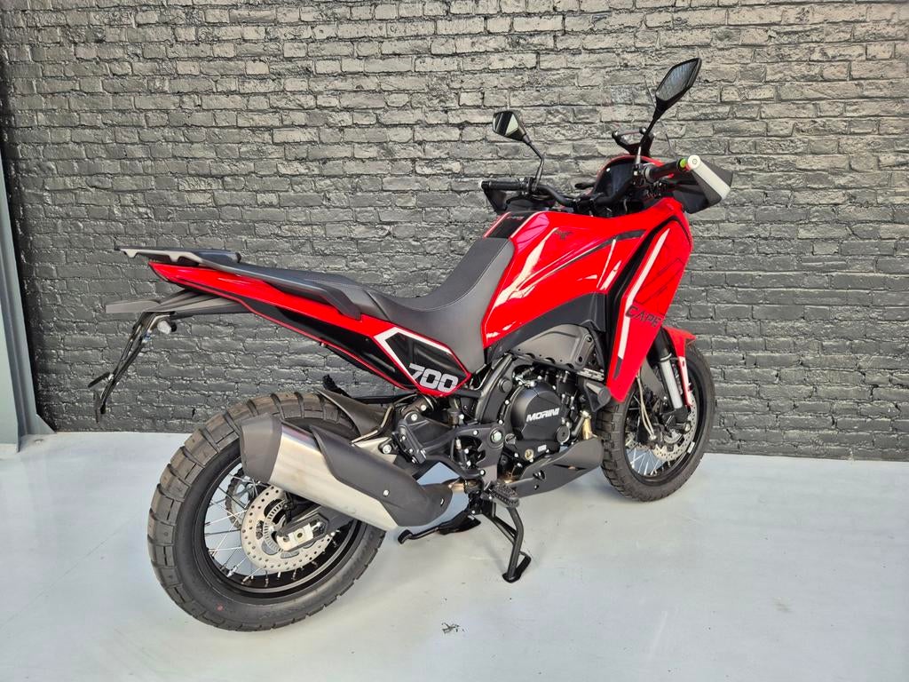 Moto Morini X-Cape 700 – nieuw – Passion Red, Motoren, 700 cc, Motorrijbewijs A, Bedrijf, Meer dan 35 kW