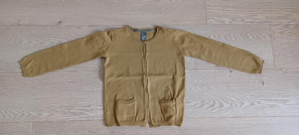 Vestje maat 110, Enlèvement ou Envoi, Comme neuf, Fille, Pull ou Veste
