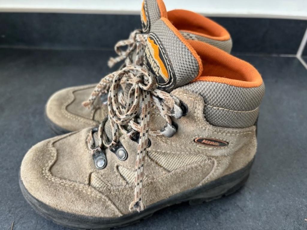 Bergschoen / Wandelschoen Meindl maat 31, Ophalen of Verzenden, Gebruikt, Schoenen