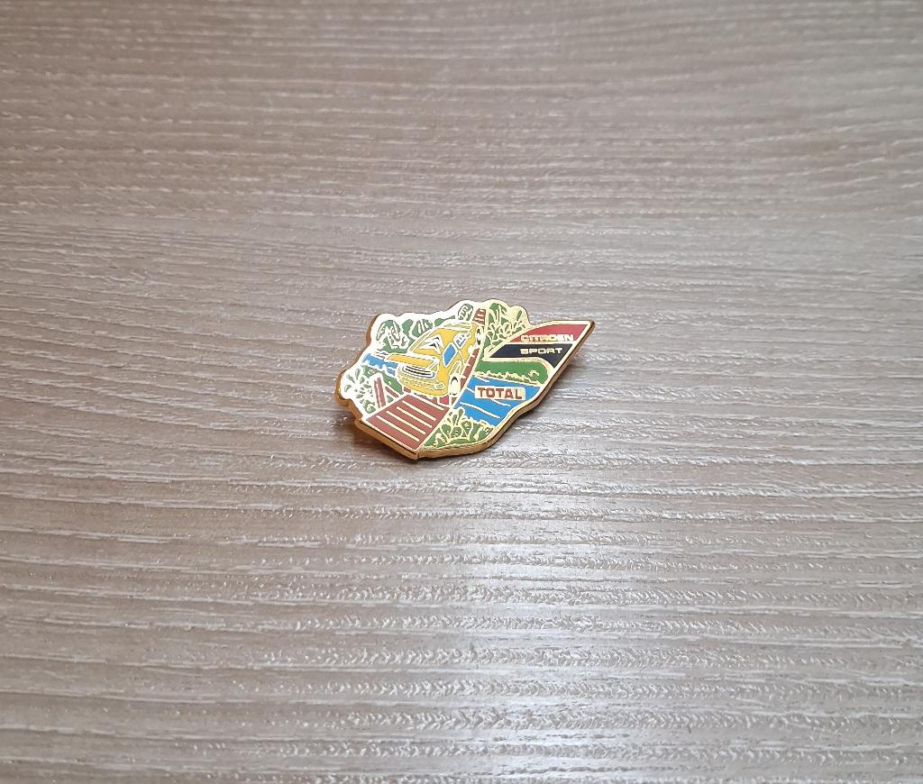 PIN - CITROËN SPORT - TOTAL - RALLY - RALLYE, Envoi, Utilisé, Sport, Insigne ou Pin's