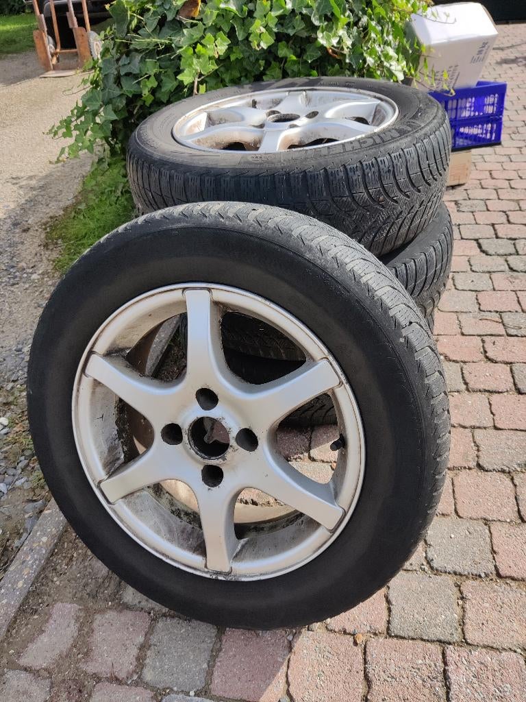 4 winterbanden, Ophalen, Gebruikt, 15 inch, Banden en Velgen