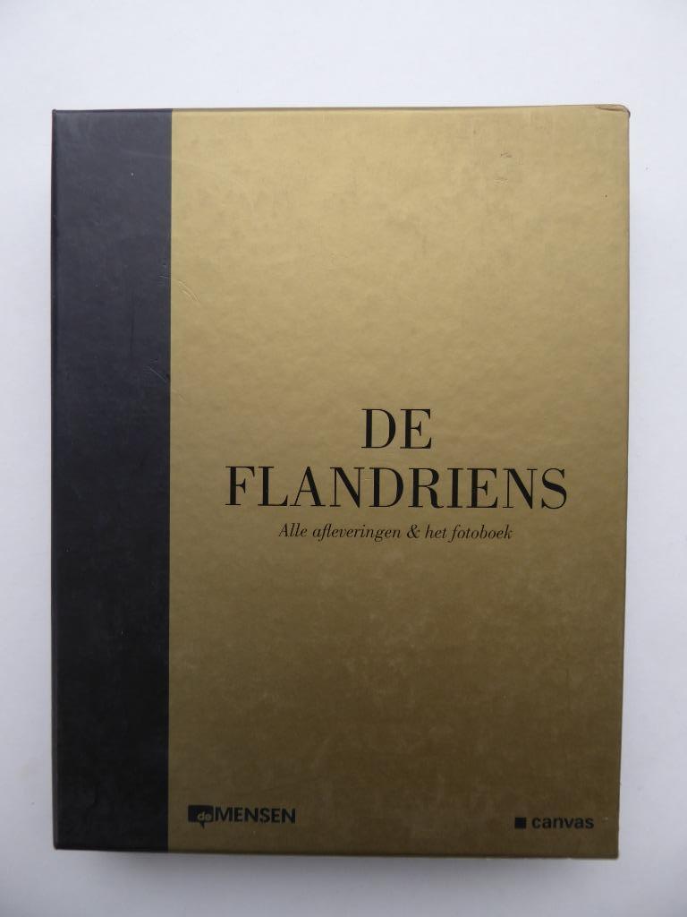 DE FLANDRIENS : ALLE AFLEVERINGEN(2 DVD'S) + HET FOTO BOEK, Cd's en Dvd's, Alle leeftijden, Boxset, Ophalen of Verzenden, Zo goed als nieuw