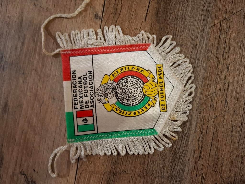 Bannière : fédération mexicaine, Envoi