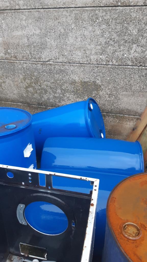 Tonnen en vaten, 150 liter of meer, Ophalen of Verzenden, Gebruikt, Overige materialen