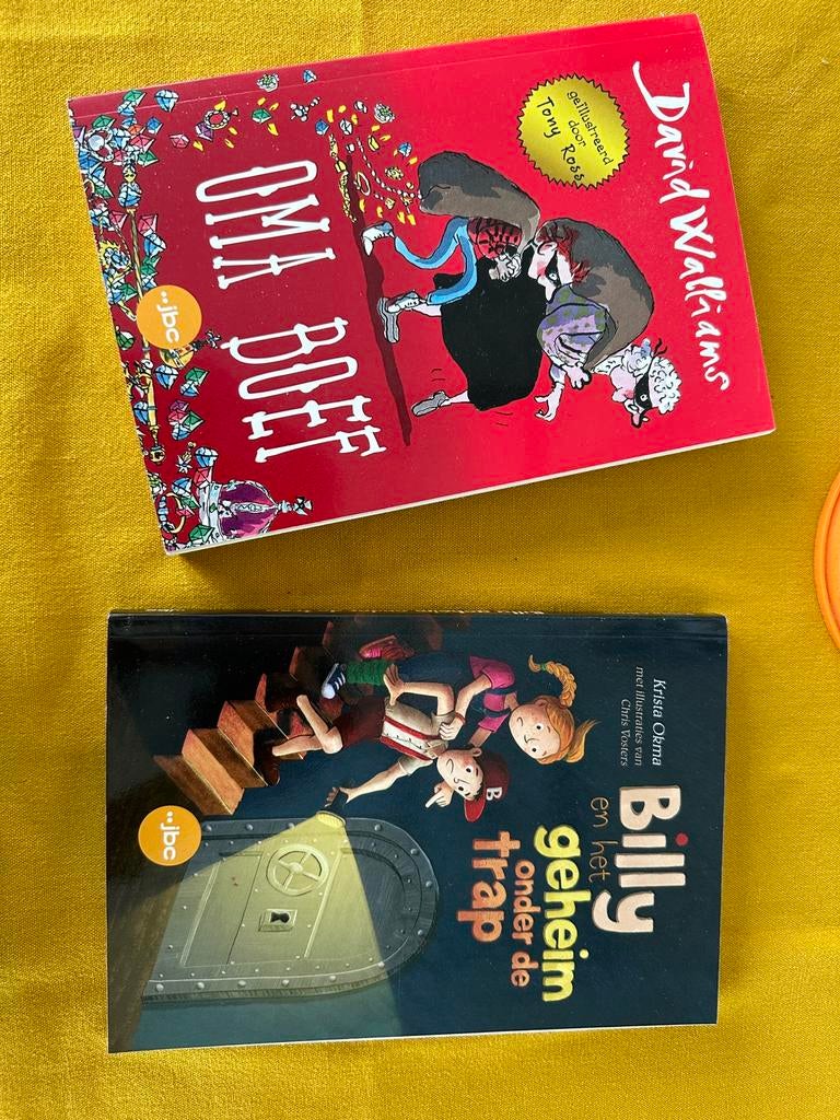 Jeugdboeken - oma boef is verkocht, Ophalen of Verzenden, Nieuw, Fictie algemeen