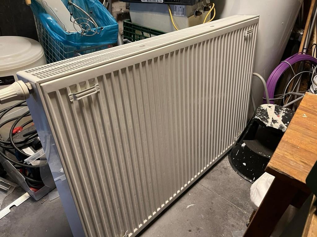 Radiateur jamais utilisé 140/90/16, Bricolage & Construction, Chauffage & Radiateurs, Enlèvement, Comme neuf, Radiateur