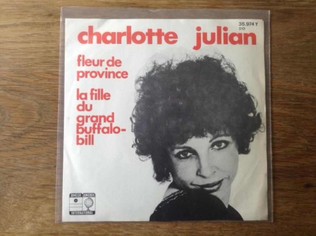 single charlotte julian, Ophalen of Verzenden, Pop