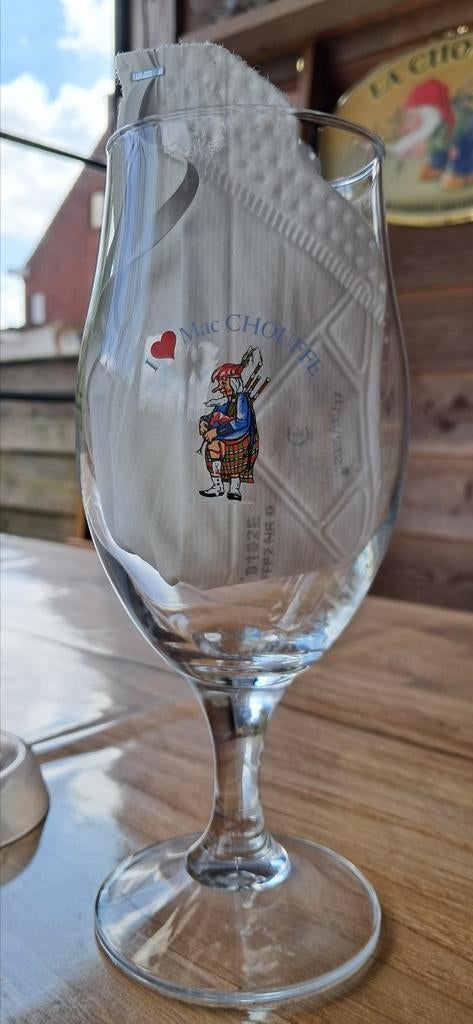 Verre I love Mac chouffe, Verzamelen, Biermerken, Ophalen of Verzenden, Zo goed als nieuw