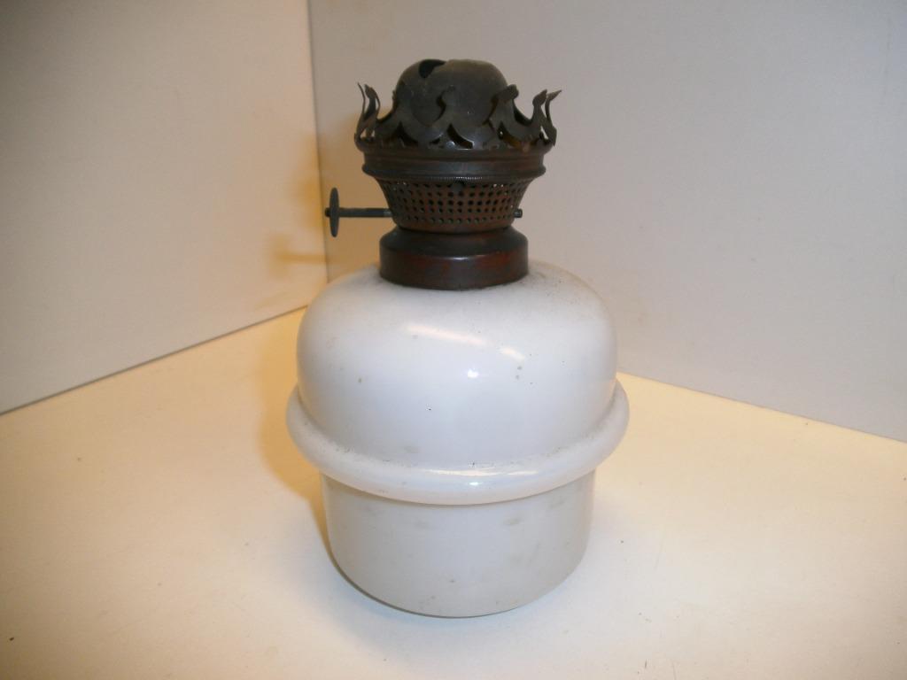 Olielampreservoir met koperen brander, Ophalen of Verzenden