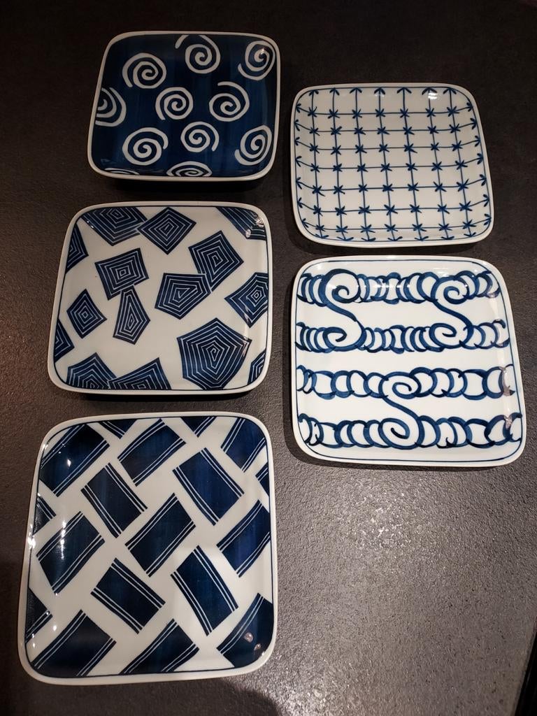 Assiettes apéritives 5 pièces, Enlèvement