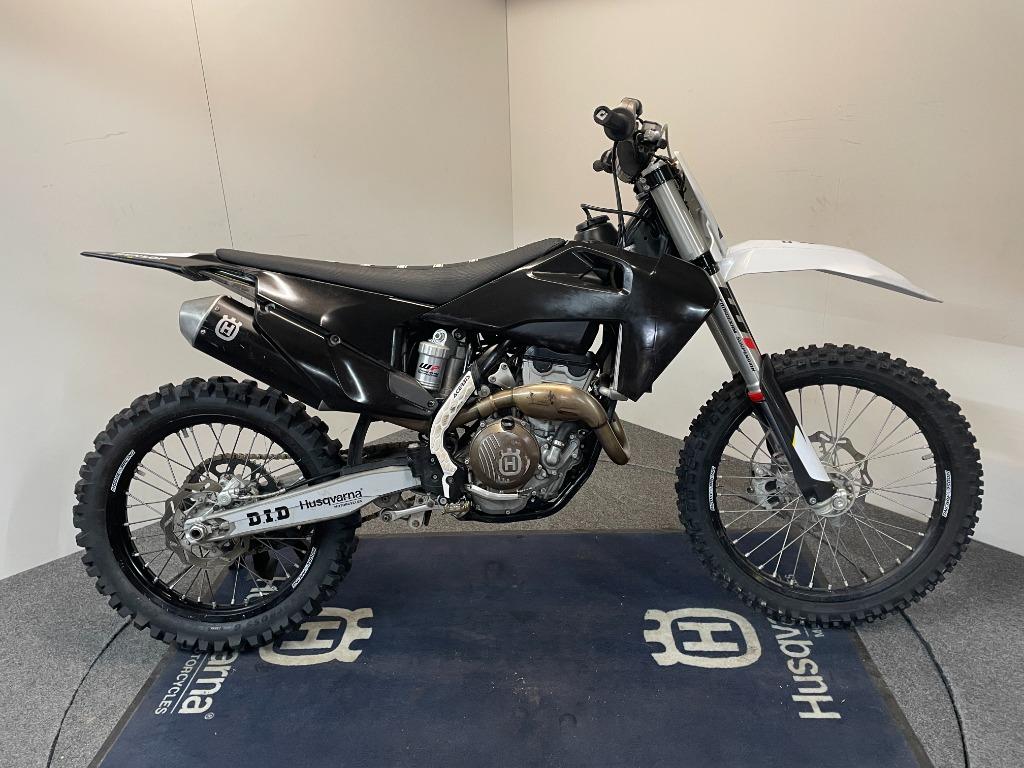 Husqvarna FC 250 MY21 ref. LS 3046, 250 cc, Bedrijf, Crossmotor, 11 kW of minder