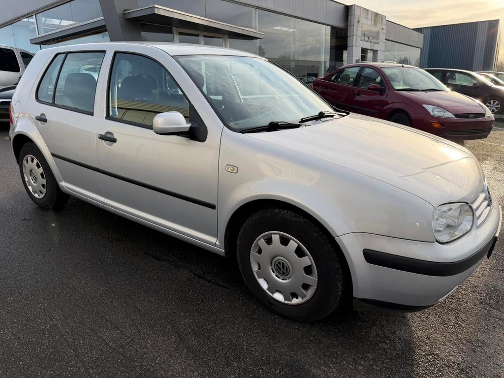 Golf 4 1.6 benzine 121.390km gekeurd voor verkoop, Autos, Volkswagen, Entreprise, Achat, Golf, ABS, Airbags, Vitres électriques