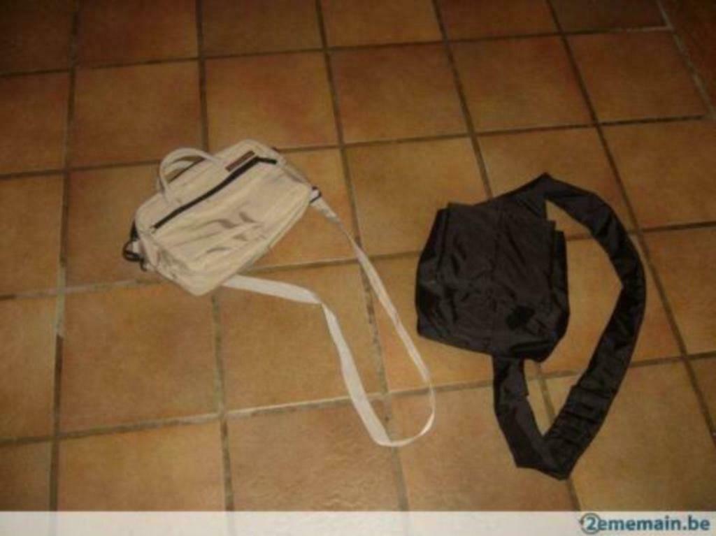 ESPRIT sac bandoulière neuf noir, Enlèvement