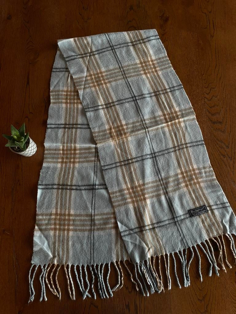 Burberry sjaal, Kleding | Dames, Burberry, Ophalen of Verzenden, Zo goed als nieuw, Sjaal