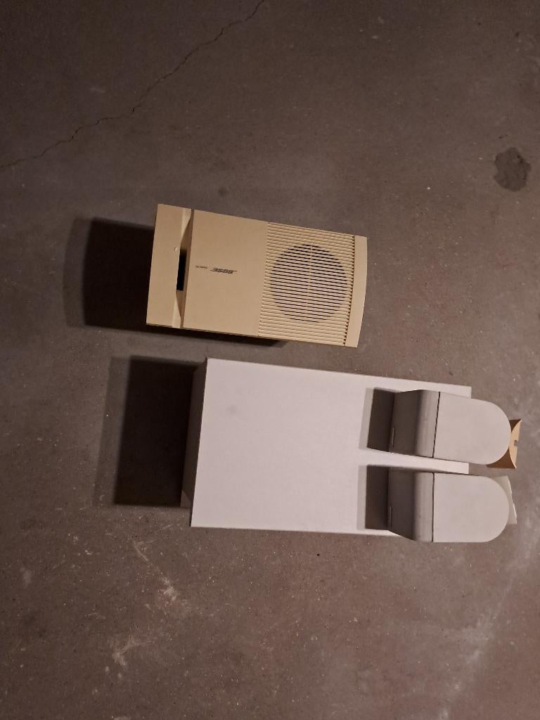 Bose Accoustimass 3 wit, Enlèvement, Bose