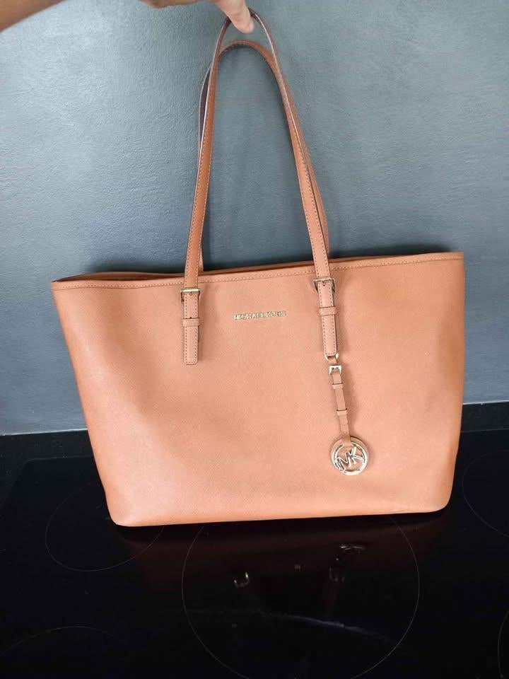 Laptoptas, schopper, schoudertas michael kors, Bijoux, Sacs & Beauté, Sacs | Sacs à bandoulière, Comme neuf, Autres marques, Brun