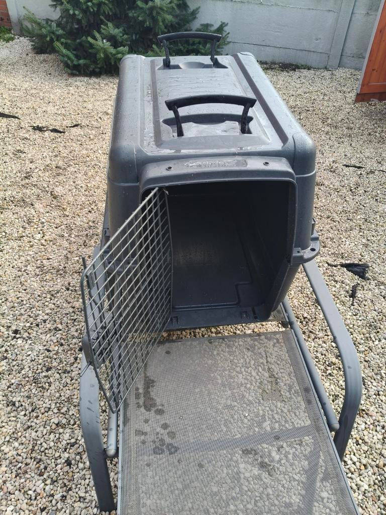 Honden reiskoffer AniOne., Dieren en Toebehoren, Hondenhokken, Ophalen