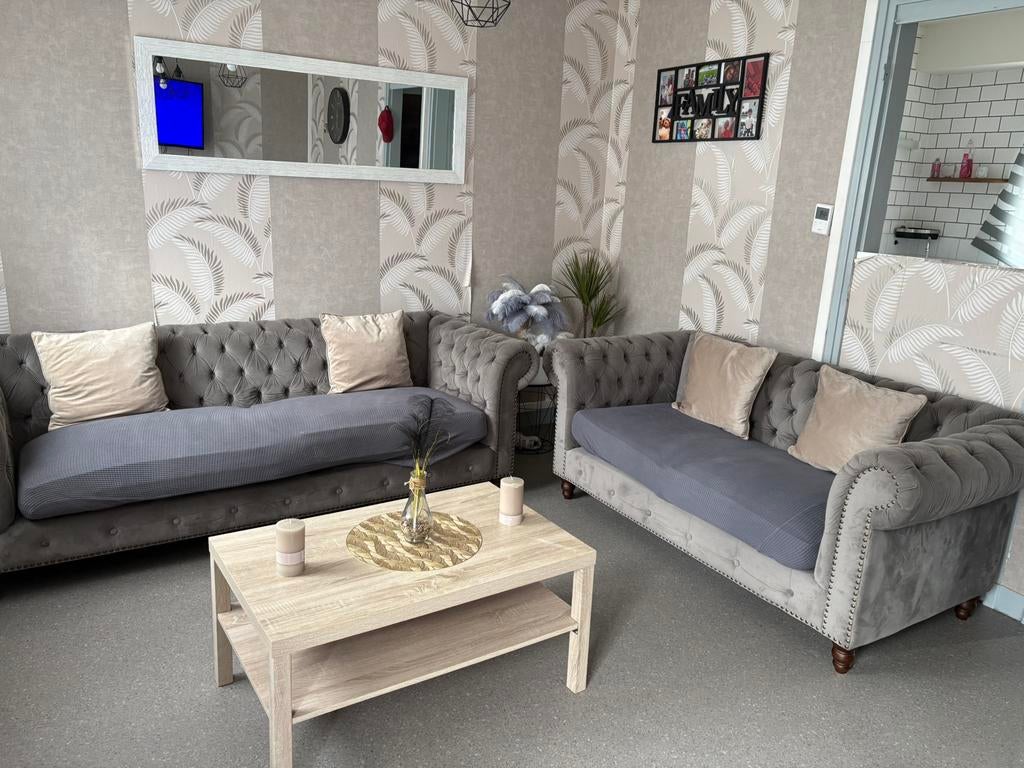 Canaper Chesterfield, Maison & Meubles, Canapés | Salons, Autres dimensions, 100 à 125 cm, 200 à 250 cm, Chesterfield