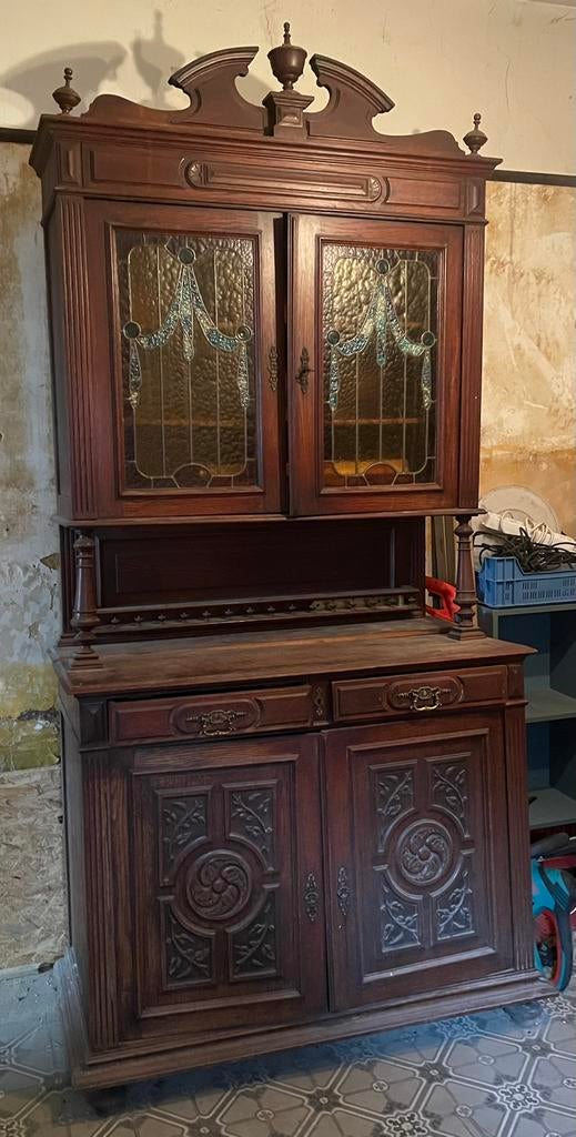 Prachtige kast, ooit geweest, zoekt liefdevolle opknapper, Huis en Inrichting, Kasten | Buffetkasten, Gebruikt, 200 cm of meer