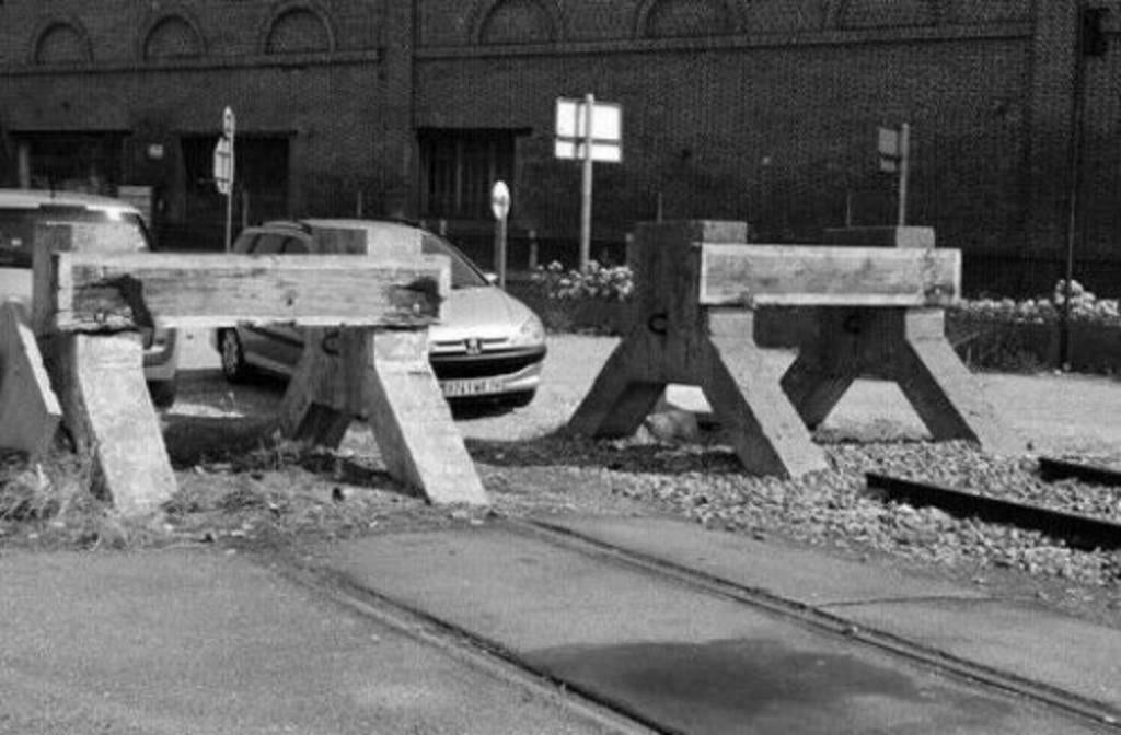 5 x Heurtoir / Boutoir Beton SNCF / SNCB / NMBS HO Marklin R, Enlèvement ou Envoi, Neuf, Roco