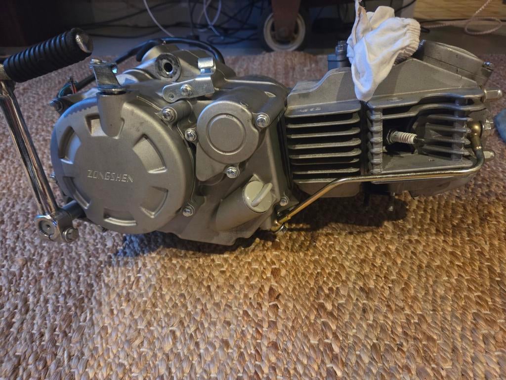 Zoncheng z155 cc, Motoren, Ophalen