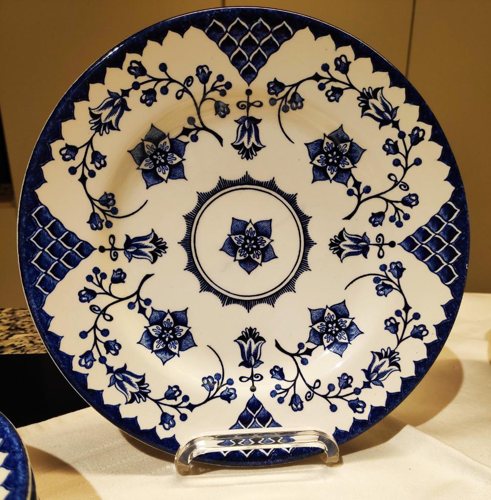 ENGELS THEESERVIES  STAFFORDSHIRE 26 STUKS, Huis en Inrichting, Keuken | Servies, Ophalen