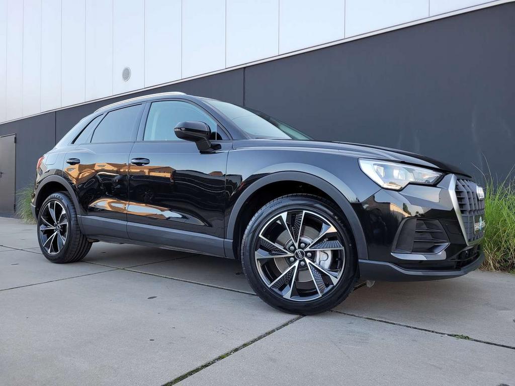 Audi Q3 PHEV 45 TFSIe *AUT.*VIRTUA COCKPIT*PTS*CAMERA*DAB*, 0 kg, Noir, 5 portes, 5 places