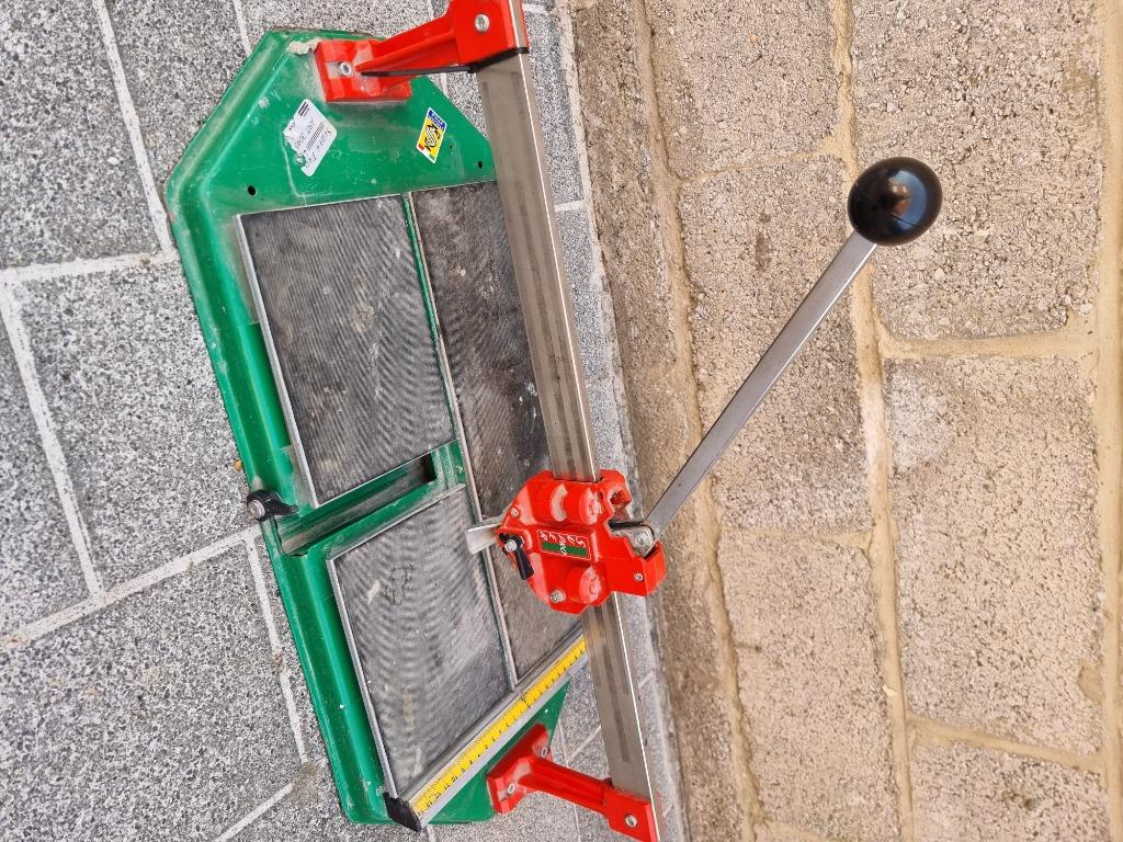 tegelsnijder, Ophalen of Verzenden, Gebruikt
