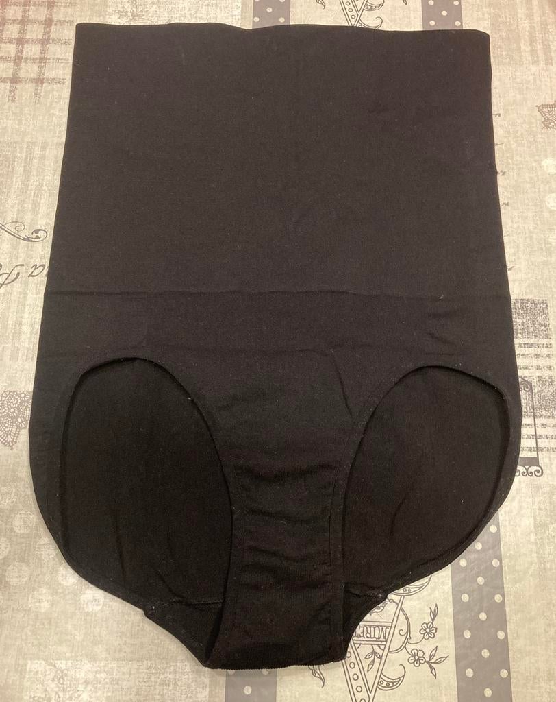 Hoge corrigerende slip 38, Zwart, Slip