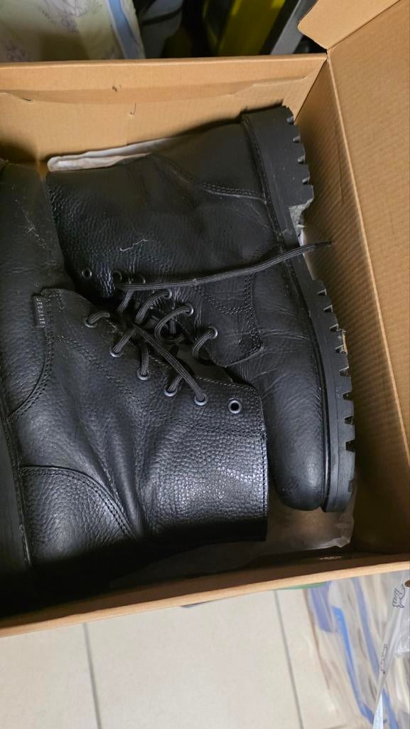 Chaussures marche, Vêtements | Hommes, Chaussures, Chaussures de marche, Dechasse, Porté, Noir