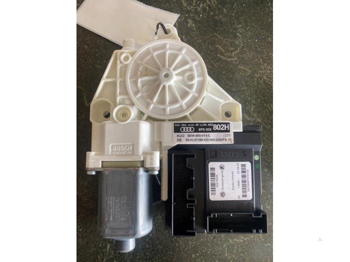 Moteur de vitre portière d'un Audi A3, -, 3 mois de garantie, Audi, Utilisé