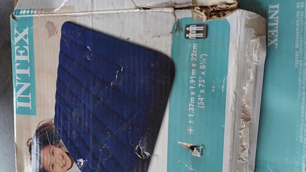 Matelas intex 2 personnes , 273  kg., Ophalen of Verzenden, Zo goed als nieuw