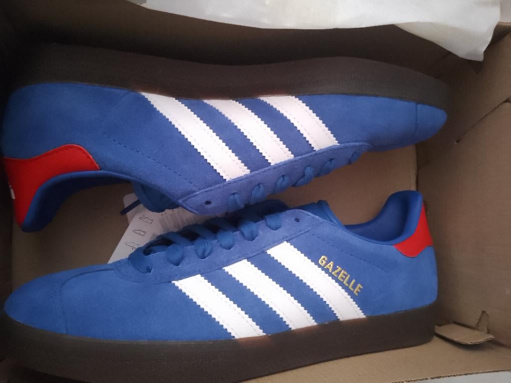 nieuwe adidas gazelle maat 40 2/3 in orig doos, Vêtements | Hommes, Chaussures, Neuf, Adidas, Bleu, Baskets