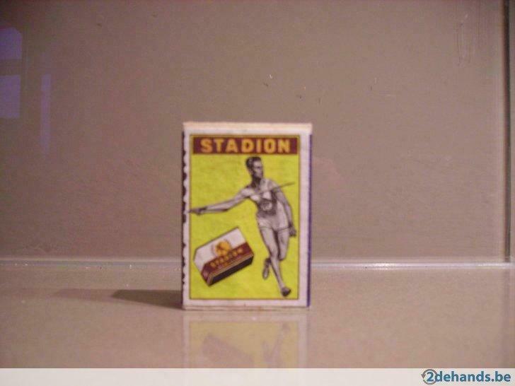 houten luciferdoosje sigaren tabak stadion van der elst, Verzamelen, Ophalen of Verzenden, Gebruikt, Tabaksdoos of Verpakking