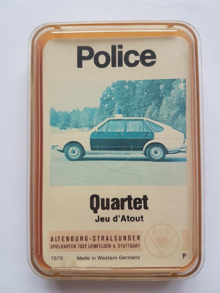 Quartet 70-80's Vintage politiecars-trickspel, Hobby en Vrije tijd, Gezelschapsspellen | Kaartspellen, Gebruikt, Ophalen of Verzenden