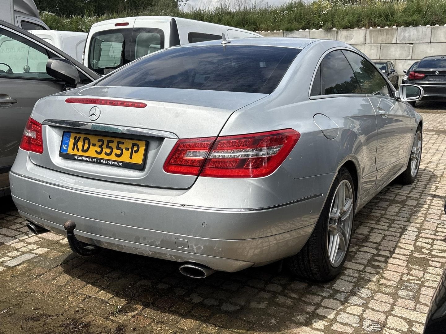 Mercedes-Benz E 350 Coupé CDI Elegance Automaat | Climate |, Autos, Argent ou Gris, Achat, Entreprise, Noir