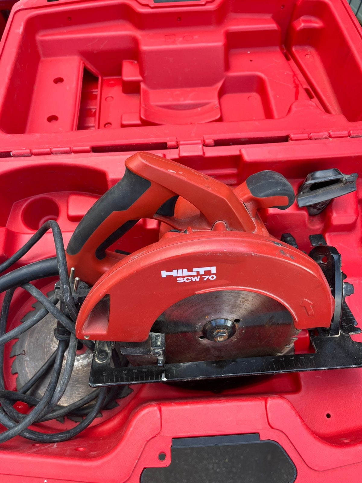 Scie circulaire HILTI SCW 70, Enlèvement, Utilisé, Scie circulaire